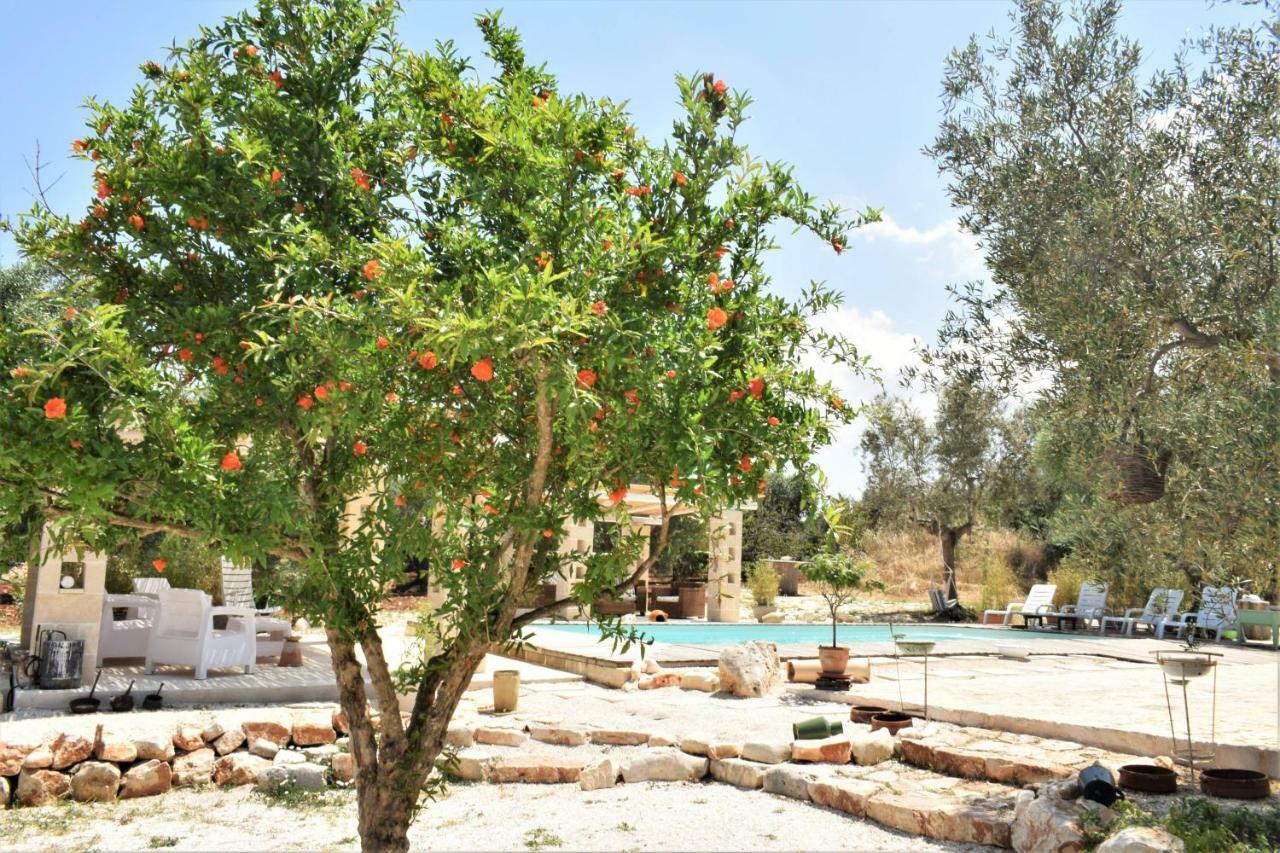 WePuglia - Paradise Trulli Castellana Grotte Bagian luar foto